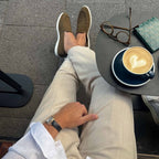 Mocassim Royal Suede AXL: Estilo, Poder e Conforto Absoluto em Cada Passo