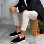 Mocassim Royal Suede AXL: Estilo, Poder e Conforto Absoluto em Cada Passo
