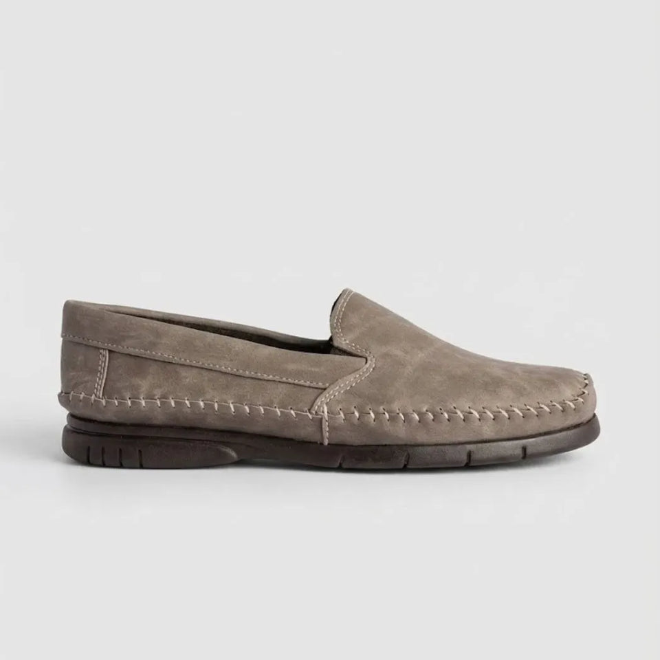 Mocassim Cognac de Couro Cinza