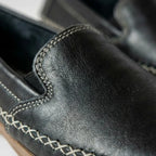 Mocassim Cognac de Couro Preto