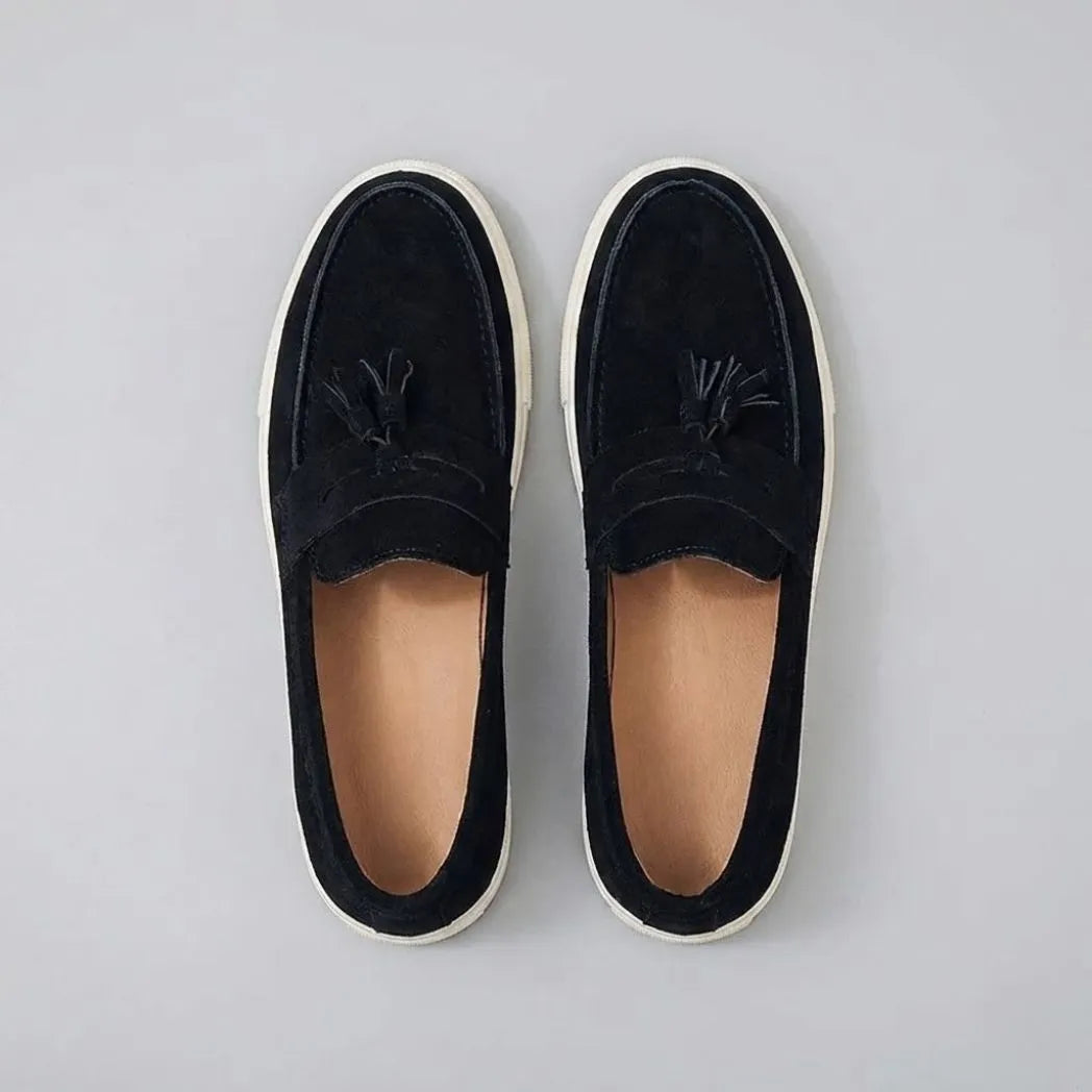 Mocassim Derby de Camurça com Guizos
