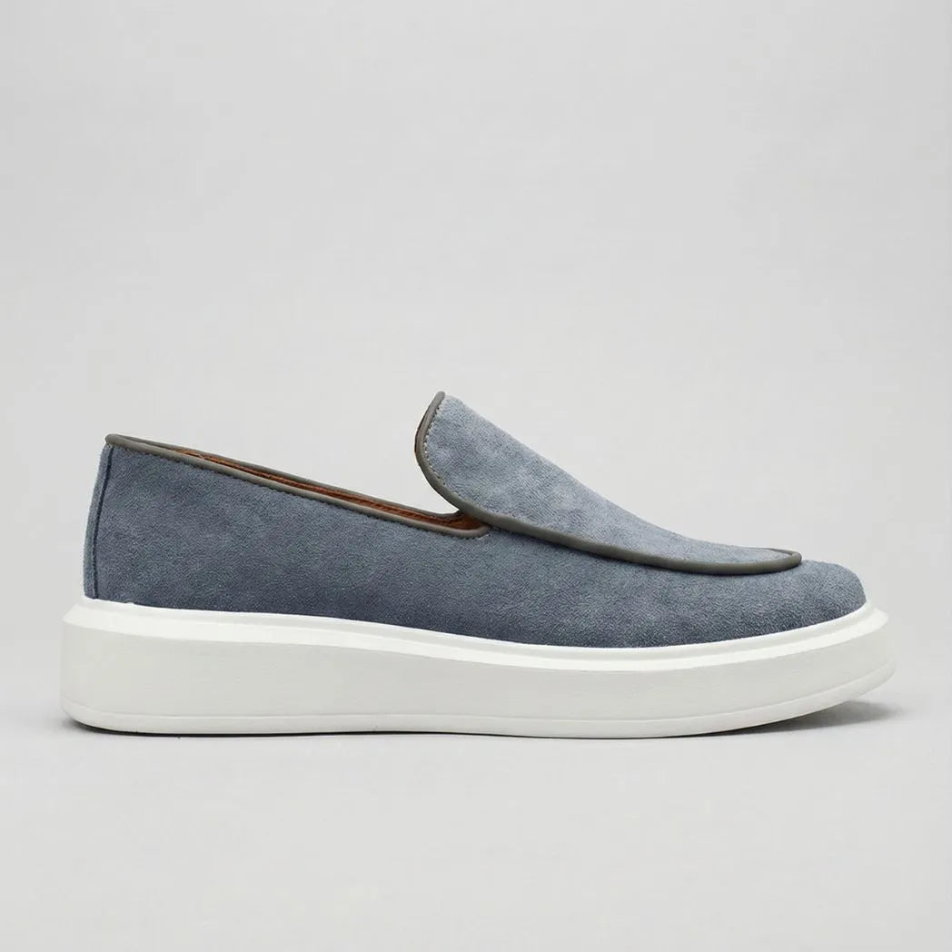 Mocassim Loafer de Camurça Vanguard Cinza