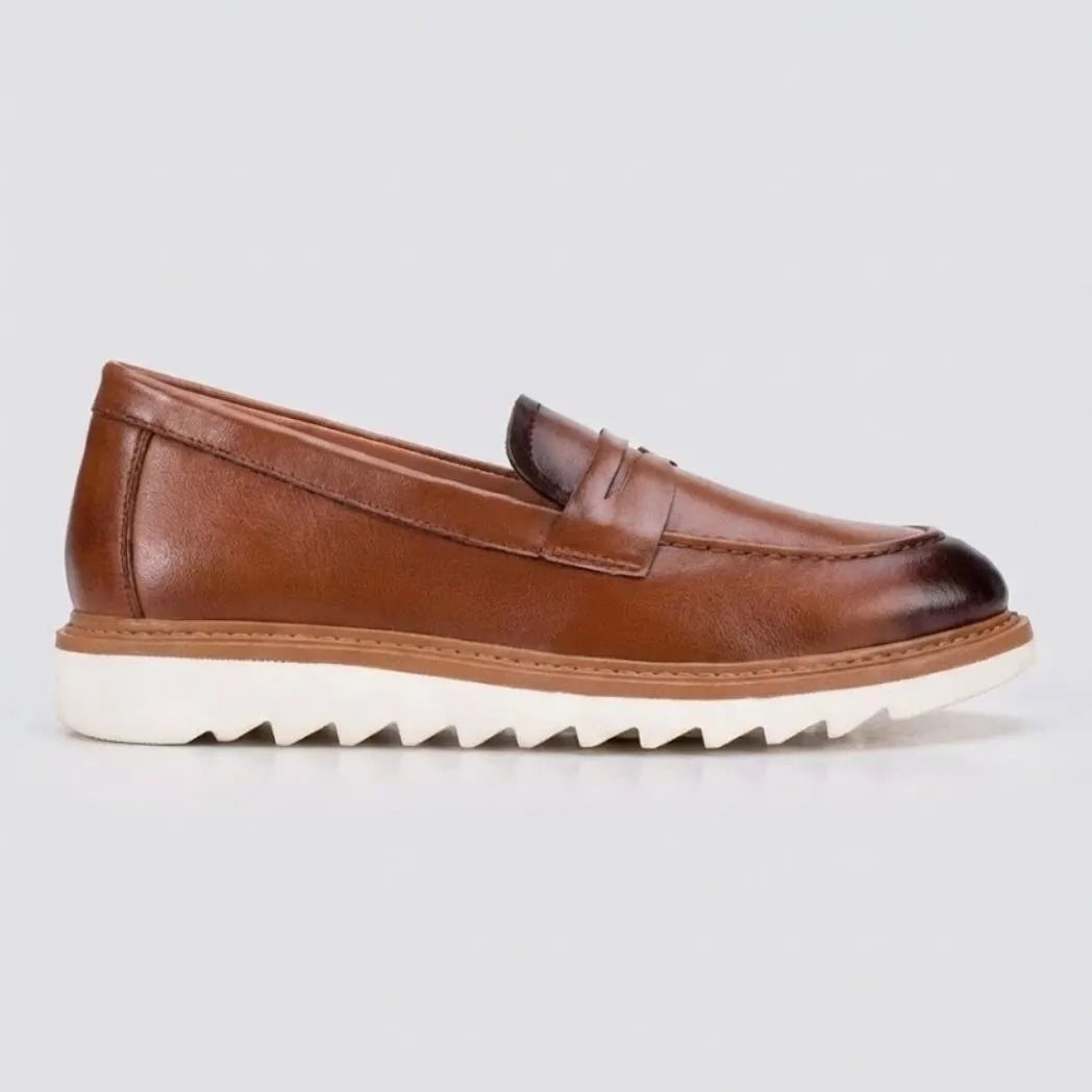 Mocassim Loafer de Couro Napoli