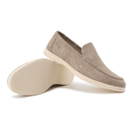 Mocassim Royal Suede AXL: Estilo, Poder e Conforto Absoluto em Cada Passo