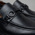 Mocassim Plataform Preto com Fivela