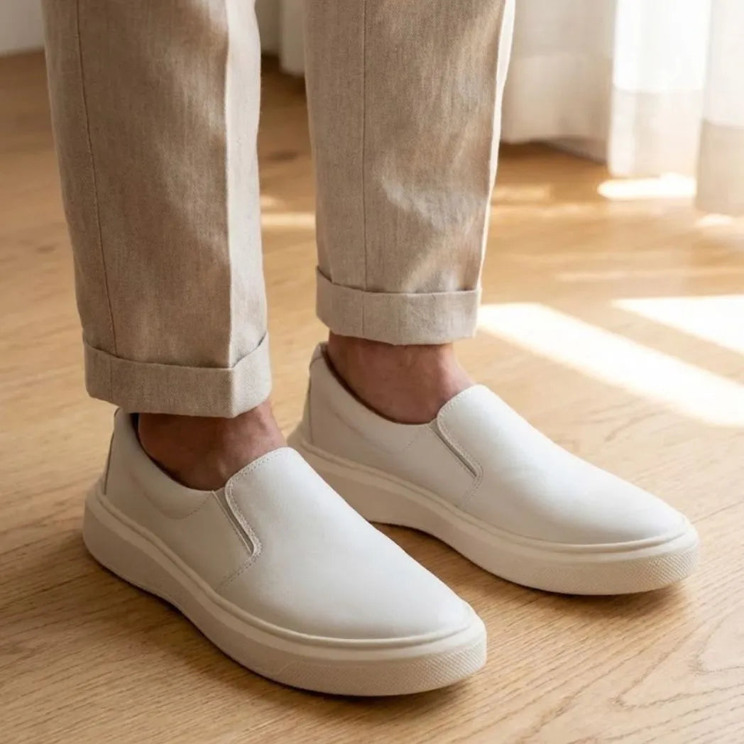 Mocassim Slip On Casual de Couro Branco