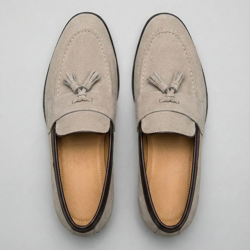 Mocassim Tassel de Camurça Premium