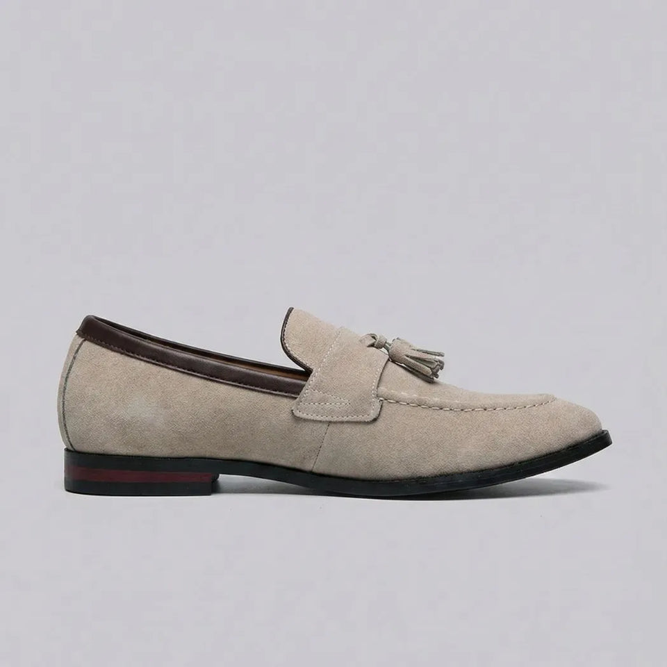 Mocassim Tassel de Camurça Premium