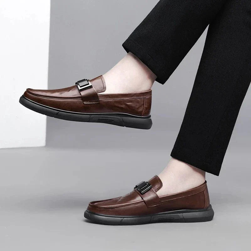Mocassim de Couro Sofistic - Elegância e Conforto
