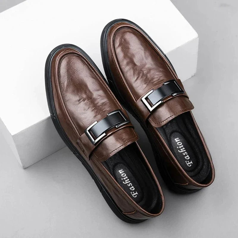 Mocassim de Couro Sofistic - Elegância e Conforto