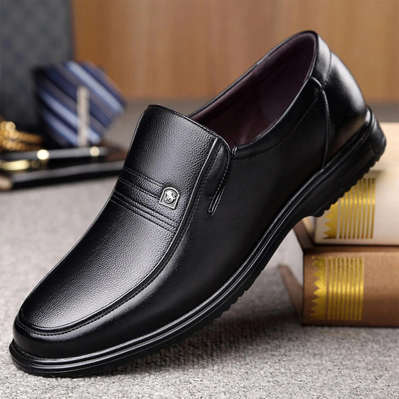 Nova moda confortável sapatos masculinos plana artesanal retro lazer mocassins sapatos masculinos sapatos casuais respirável mocassins tênis