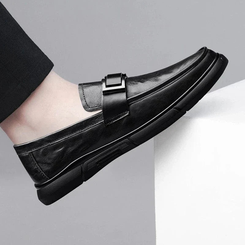 Mocassim de Couro Sofistic - Elegância e Conforto