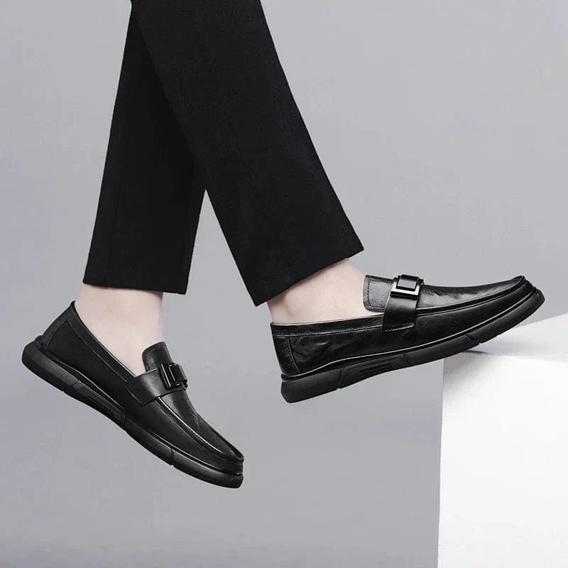 Mocassim de Couro Sofistic - Elegância e Conforto