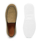 Mocassim Sofistic Loafer em Couro Camurça – Sofisticação e Conforto para Todas as Ocasiões